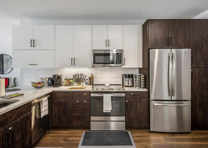 Escape To The Twilight 1br Townlake Apartment Tempe